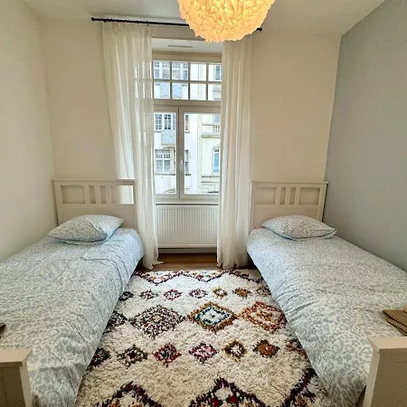 Lovely 3 Bedrooms 110m2 * 斯特拉斯堡