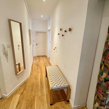 Lovely 3 Bedrooms 110m2 아파트 *