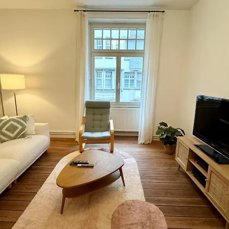Lovely 3 Bedrooms 110m2 아파트 스트라스부르